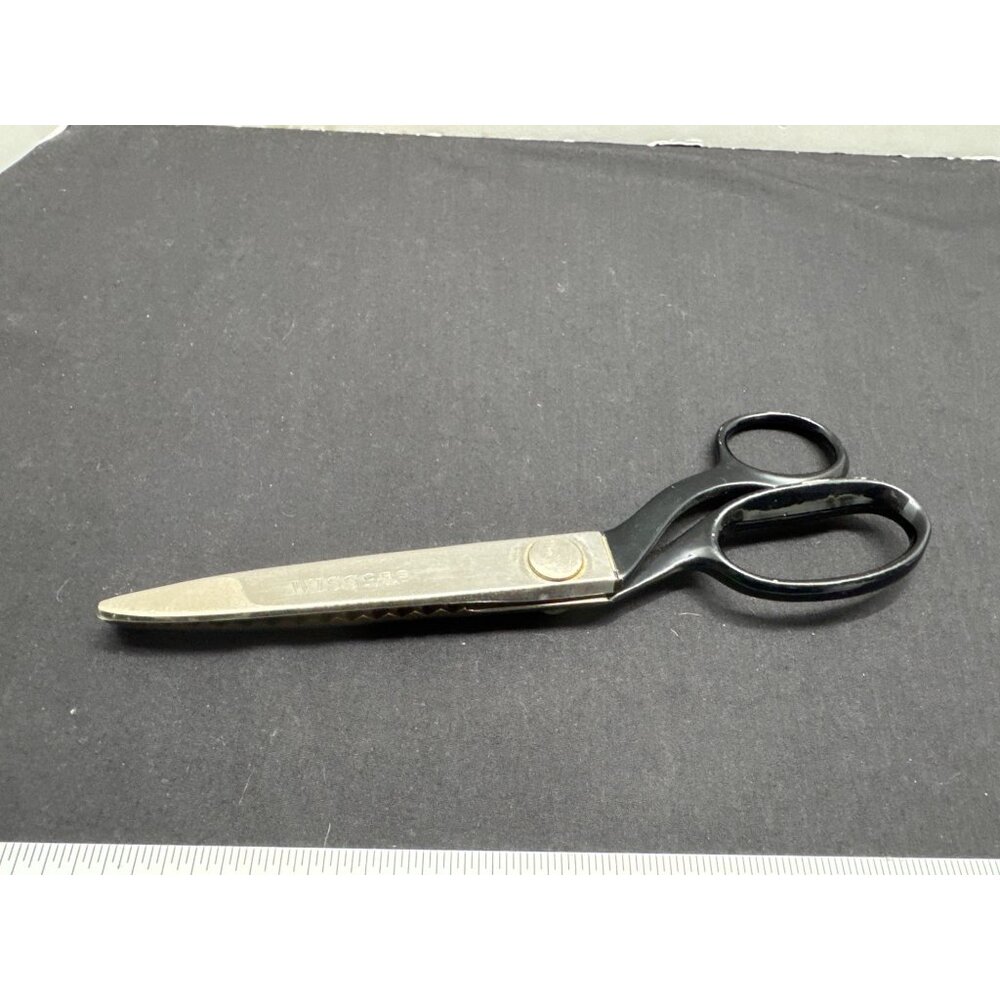 Vintage Wiss Pinking Shears Scissors CB 9" USA Made Steel Blades Sewing & Crafti
